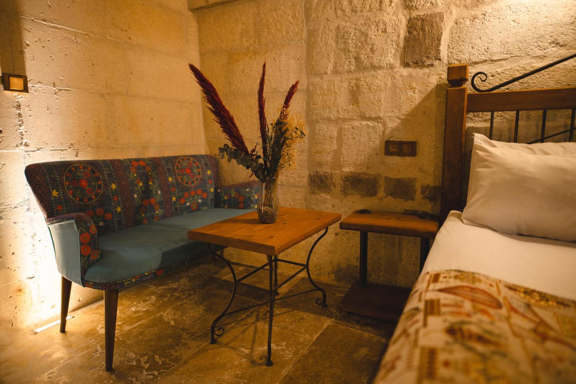 Cavusin Cave House-Cappadocia Bed & Breakfast Goreme Exterior photo