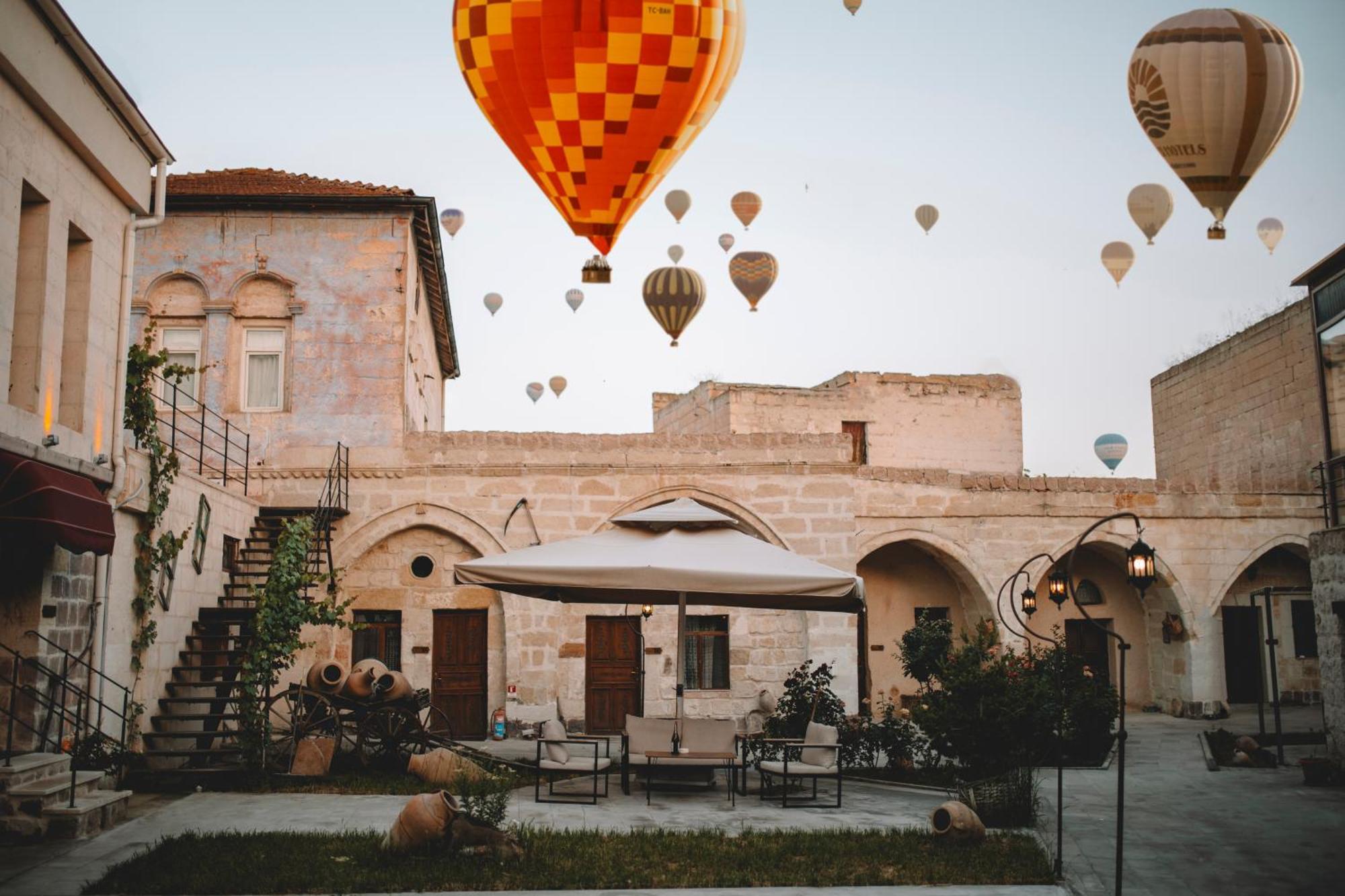 Cavusin Cave House-Cappadocia Bed & Breakfast Goreme Exterior photo