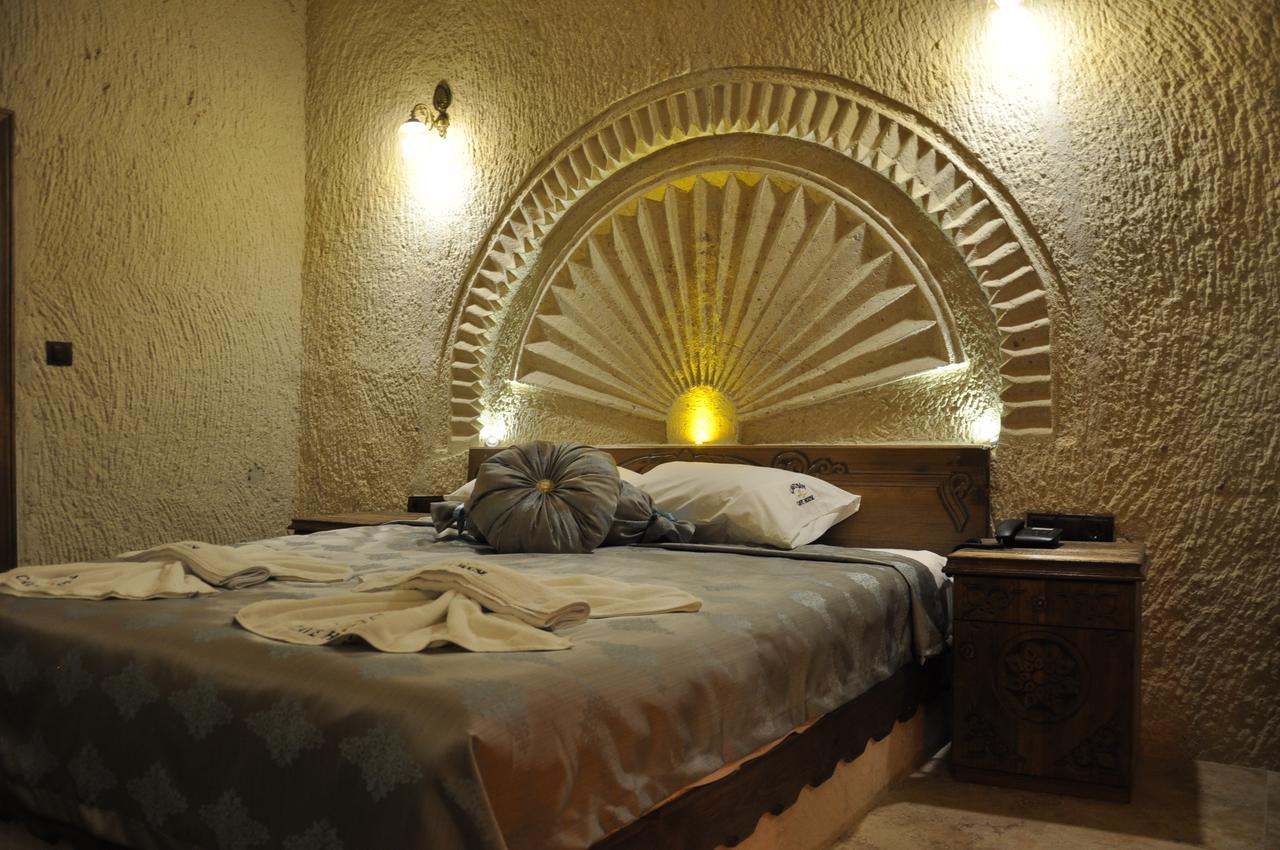 Cavusin Cave House-Cappadocia Bed & Breakfast Goreme Exterior photo