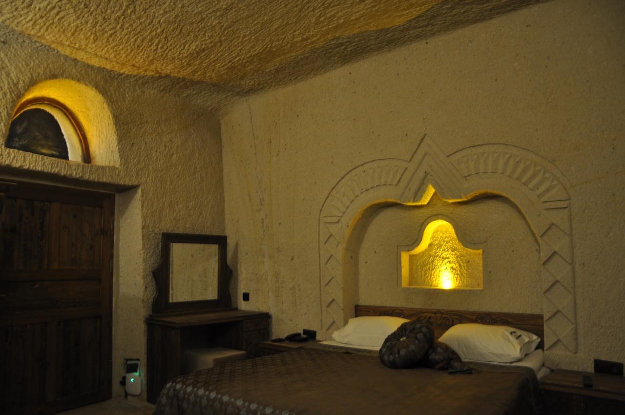 Cavusin Cave House-Cappadocia Bed & Breakfast Goreme Exterior photo